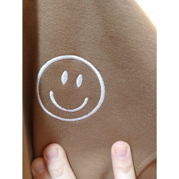 Hazel And Olive Womans 3X One Size Brown Oversized Sweater Smile Embroided Thick - Picture 3 of 6